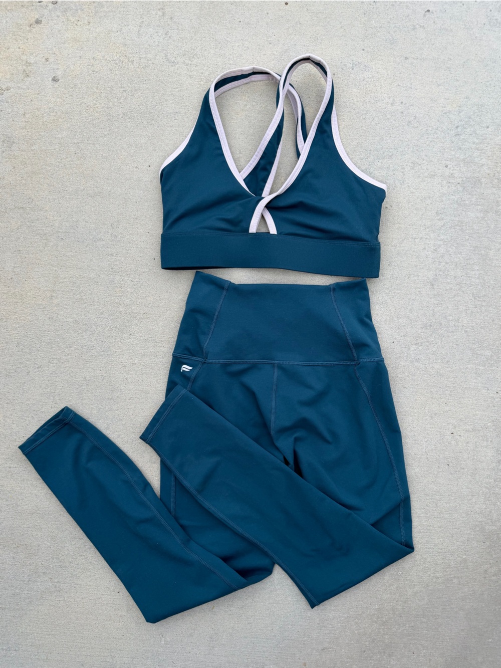 Fabletics PowerHold Activewear Set Teal Strappy Sports Bra & Leggings Size S